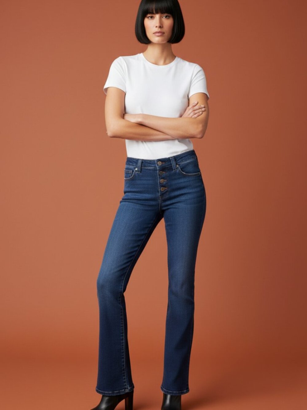 Flattering! Kut from the Kloth Fab Ab Baby Bootcut Jeans — Size 6